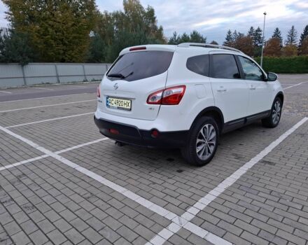 Белый Ниссан Кашкай, объемом двигателя 2 л и пробегом 217 тыс. км за 12800 $, фото 5 на Automoto.ua