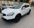 Белый Ниссан Кашкай, объемом двигателя 2 л и пробегом 168 тыс. км за 9900 $, фото 3 на Automoto.ua