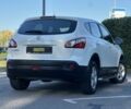 Белый Ниссан Кашкай, объемом двигателя 2 л и пробегом 152 тыс. км за 10600 $, фото 5 на Automoto.ua