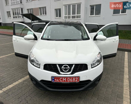 Белый Ниссан Кашкай, объемом двигателя 1.5 л и пробегом 167 тыс. км за 10499 $, фото 30 на Automoto.ua