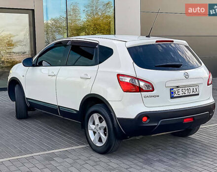 Ниссан Кашкай 2011 в Днепре (Днепропетровске) на Automoto.ua Белый Ниссан Кашкай, объемом двигателя 2 л и пробегом 162 тыс. км за 10300 $, фото 5 на Automoto.ua