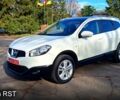 Белый Ниссан Кашкай, объемом двигателя 2 л и пробегом 215 тыс. км за 11700 $, фото 2 на Automoto.ua