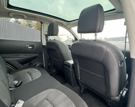 Белый Ниссан Кашкай, объемом двигателя 1.6 л и пробегом 170 тыс. км за 10555 $, фото 36 на Automoto.ua