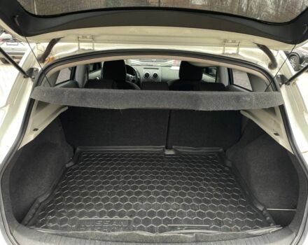 Белый Ниссан Кашкай, объемом двигателя 2 л и пробегом 149 тыс. км за 10900 $, фото 22 на Automoto.ua