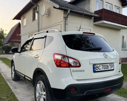 Білий Ніссан Кашкай, об'ємом двигуна 1.46 л та пробігом 263 тис. км за 10200 $, фото 15 на Automoto.ua