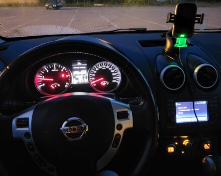 Белый Ниссан Кашкай, объемом двигателя 2 л и пробегом 194 тыс. км за 11400 $, фото 14 на Automoto.ua