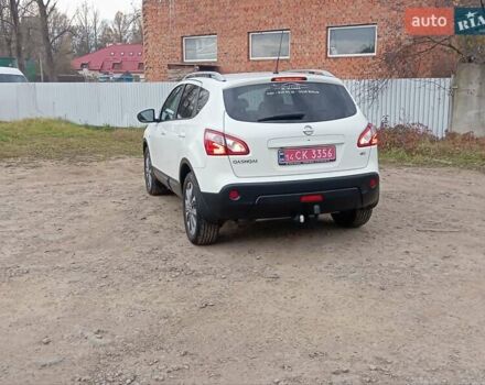 Білий Ніссан Кашкай, об'ємом двигуна 2 л та пробігом 231 тис. км за 11800 $, фото 20 на Automoto.ua