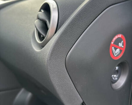 Білий Ніссан Кашкай, об'ємом двигуна 2 л та пробігом 221 тис. км за 9900 $, фото 33 на Automoto.ua