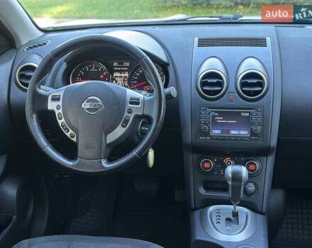 Белый Ниссан Кашкай, объемом двигателя 2 л и пробегом 152 тыс. км за 11400 $, фото 20 на Automoto.ua