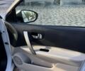 Білий Ніссан Кашкай, об'ємом двигуна 2 л та пробігом 161 тис. км за 10950 $, фото 16 на Automoto.ua
