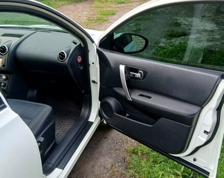 Белый Ниссан Кашкай, объемом двигателя 1.5 л и пробегом 274 тыс. км за 11300 $, фото 8 на Automoto.ua