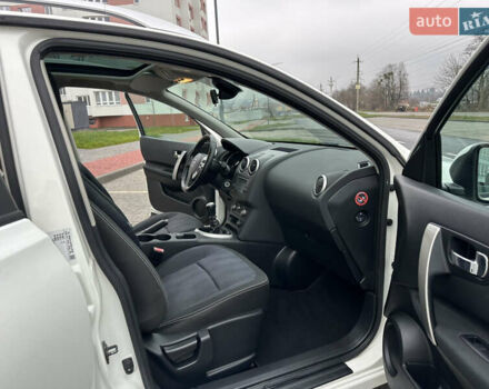 Белый Ниссан Кашкай, объемом двигателя 1.5 л и пробегом 167 тыс. км за 10499 $, фото 26 на Automoto.ua