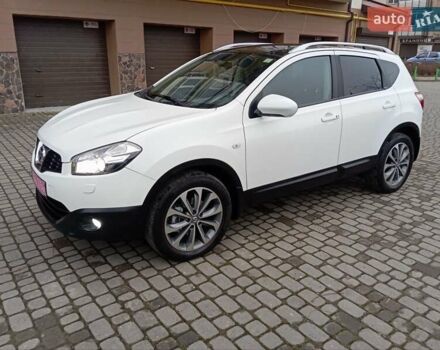 Белый Ниссан Кашкай, объемом двигателя 2 л и пробегом 231 тыс. км за 11650 $, фото 2 на Automoto.ua