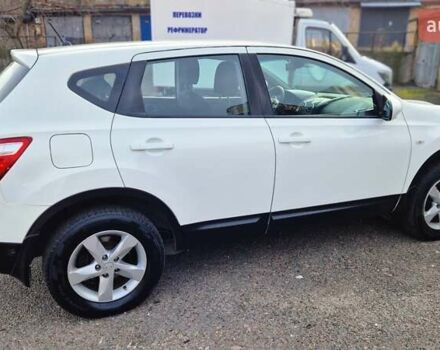 Белый Ниссан Кашкай, объемом двигателя 2 л и пробегом 115 тыс. км за 9900 $, фото 14 на Automoto.ua