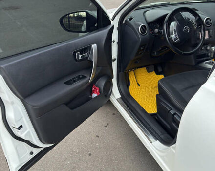 Білий Ніссан Кашкай, об'ємом двигуна 2 л та пробігом 147 тис. км за 12300 $, фото 11 на Automoto.ua