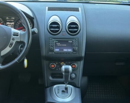 Белый Ниссан Кашкай, объемом двигателя 2 л и пробегом 152 тыс. км за 10600 $, фото 10 на Automoto.ua