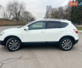 Белый Ниссан Кашкай, объемом двигателя 2 л и пробегом 190 тыс. км за 12000 $, фото 3 на Automoto.ua