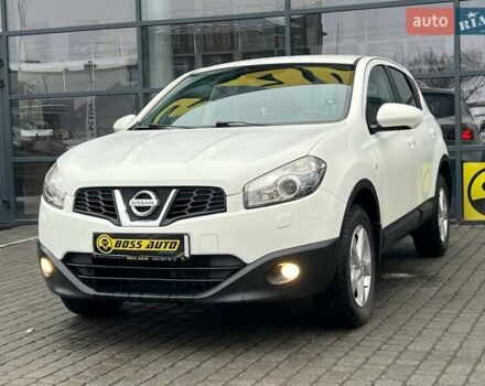 Белый Ниссан Кашкай, объемом двигателя 2 л и пробегом 151 тыс. км за 11300 $, фото 2 на Automoto.ua