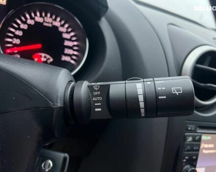 Белый Ниссан Кашкай, объемом двигателя 2 л и пробегом 128 тыс. км за 12490 $, фото 25 на Automoto.ua