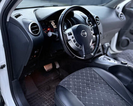 Білий Ніссан Кашкай, об'ємом двигуна 2 л та пробігом 214 тис. км за 11999 $, фото 18 на Automoto.ua