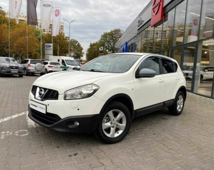 Белый Ниссан Кашкай, объемом двигателя 0 л и пробегом 205 тыс. км за 8600 $, фото 2 на Automoto.ua