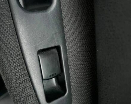 Белый Ниссан Кашкай, объемом двигателя 2 л и пробегом 128 тыс. км за 12490 $, фото 34 на Automoto.ua