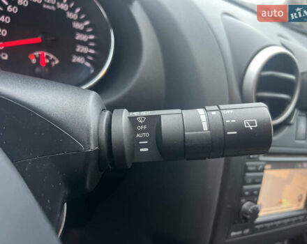 Белый Ниссан Кашкай, объемом двигателя 2 л и пробегом 190 тыс. км за 12000 $, фото 32 на Automoto.ua