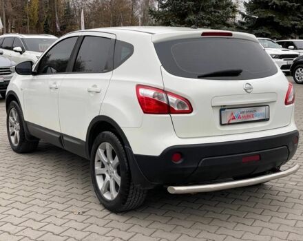 Белый Ниссан Кашкай, объемом двигателя 2 л и пробегом 149 тыс. км за 10900 $, фото 4 на Automoto.ua