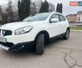 Белый Ниссан Кашкай, объемом двигателя 2 л и пробегом 190 тыс. км за 12000 $, фото 2 на Automoto.ua