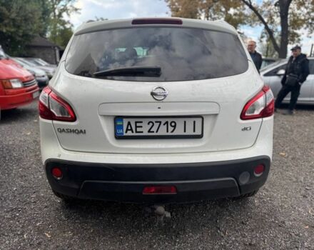 Белый Ниссан Кашкай, объемом двигателя 2 л и пробегом 180 тыс. км за 5999 $, фото 5 на Automoto.ua