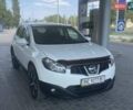 Белый Ниссан Кашкай, объемом двигателя 1.6 л и пробегом 155 тыс. км за 9999 $, фото 5 на Automoto.ua