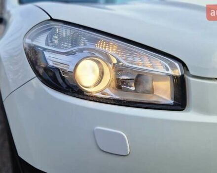 Білий Ніссан Кашкай, об'ємом двигуна 2 л та пробігом 115 тис. км за 9900 $, фото 5 на Automoto.ua