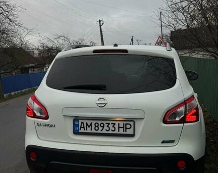 Белый Ниссан Кашкай, объемом двигателя 1.5 л и пробегом 234 тыс. км за 10500 $, фото 5 на Automoto.ua