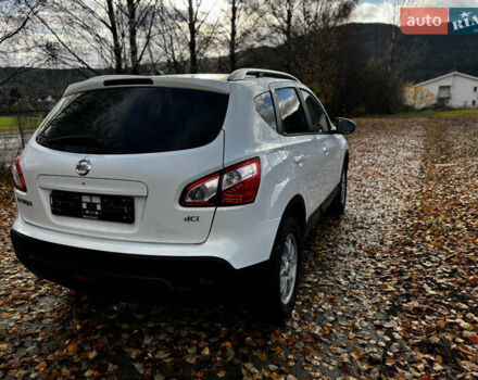 Белый Ниссан Кашкай, объемом двигателя 0 л и пробегом 191 тыс. км за 11650 $, фото 3 на Automoto.ua