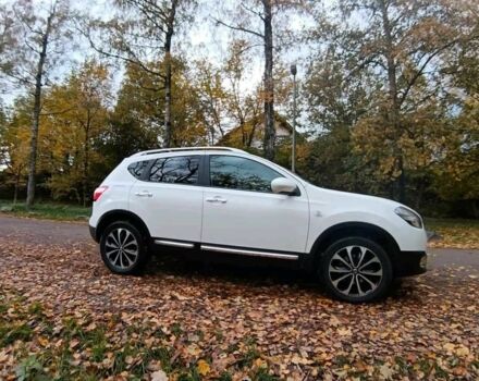 Білий Ніссан Кашкай, об'ємом двигуна 2 л та пробігом 168 тис. км за 9800 $, фото 3 на Automoto.ua