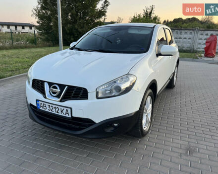 Белый Ниссан Кашкай, объемом двигателя 1.5 л и пробегом 230 тыс. км за 10250 $, фото 28 на Automoto.ua