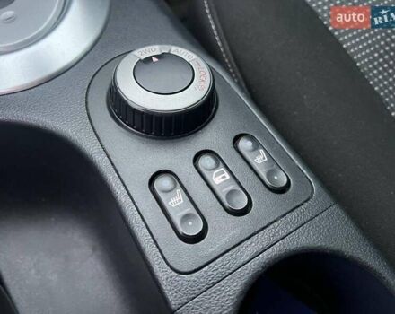 Белый Ниссан Кашкай, объемом двигателя 2 л и пробегом 128 тыс. км за 12490 $, фото 31 на Automoto.ua