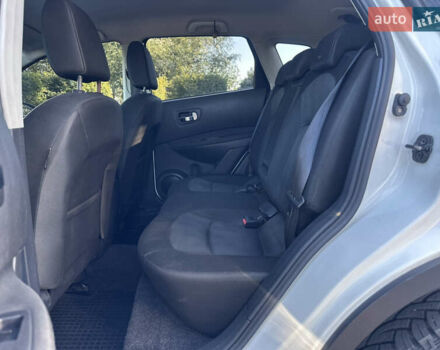 Белый Ниссан Кашкай, объемом двигателя 2 л и пробегом 152 тыс. км за 11400 $, фото 32 на Automoto.ua