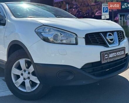 Белый Ниссан Кашкай, объемом двигателя 2 л и пробегом 197 тыс. км за 8690 $, фото 3 на Automoto.ua