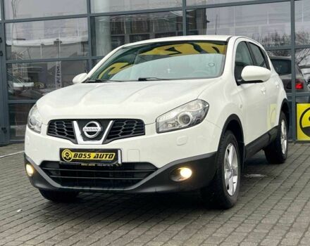 Белый Ниссан Кашкай, объемом двигателя 2 л и пробегом 151 тыс. км за 11300 $, фото 2 на Automoto.ua