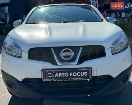 Белый Ниссан Кашкай, объемом двигателя 2 л и пробегом 197 тыс. км за 8690 $, фото 1 на Automoto.ua