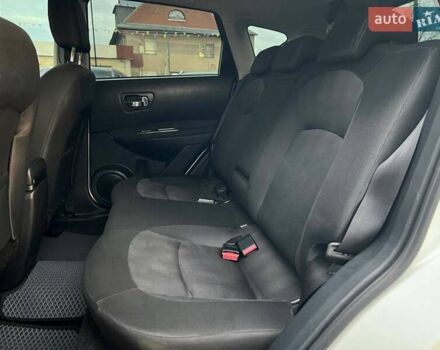 Белый Ниссан Кашкай, объемом двигателя 1.5 л и пробегом 178 тыс. км за 10299 $, фото 18 на Automoto.ua