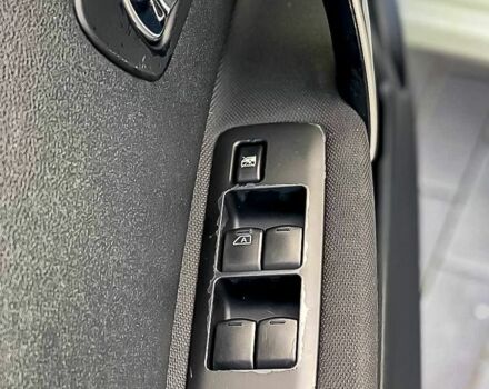 Ниссан Кашкай 2011 в Днепре (Днепропетровске) на Automoto.ua Белый Ниссан Кашкай, объемом двигателя 2 л и пробегом 162 тыс. км за 10300 $, фото 22 на Automoto.ua