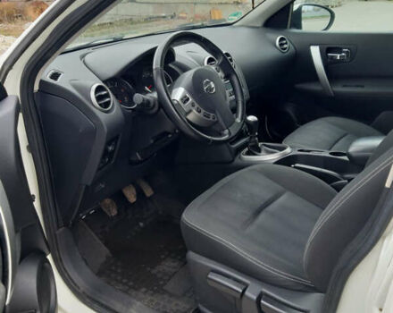 Білий Ніссан Кашкай, об'ємом двигуна 1.6 л та пробігом 219 тис. км за 10300 $, фото 11 на Automoto.ua