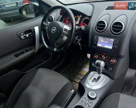 Белый Ниссан Кашкай, объемом двигателя 2 л и пробегом 128 тыс. км за 12490 $, фото 40 на Automoto.ua