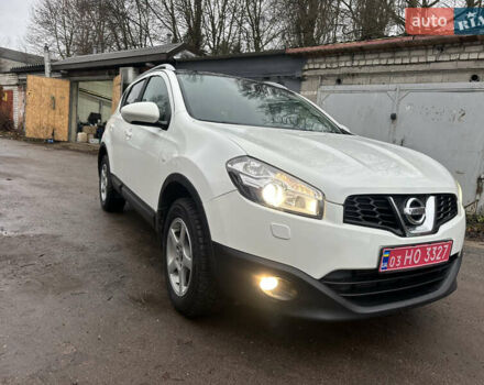 Белый Ниссан Кашкай, объемом двигателя 1.5 л и пробегом 229 тыс. км за 10650 $, фото 2 на Automoto.ua