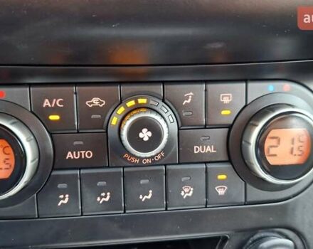 Білий Ніссан Кашкай, об'ємом двигуна 2 л та пробігом 115 тис. км за 9900 $, фото 13 на Automoto.ua