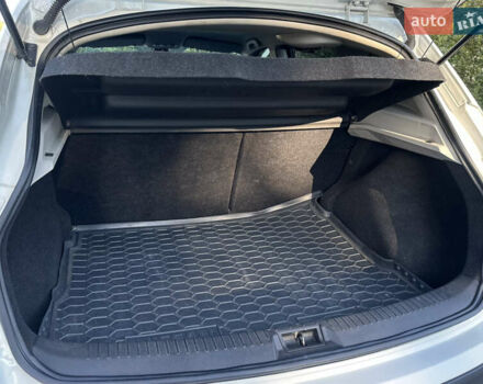 Белый Ниссан Кашкай, объемом двигателя 2 л и пробегом 152 тыс. км за 11400 $, фото 33 на Automoto.ua