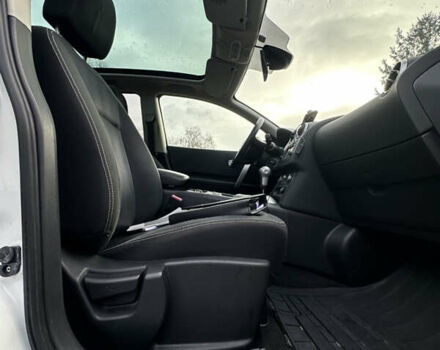 Білий Ніссан Кашкай, об'ємом двигуна 2 л та пробігом 221 тис. км за 9900 $, фото 37 на Automoto.ua