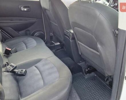 Білий Ніссан Кашкай, об'ємом двигуна 2 л та пробігом 115 тис. км за 9900 $, фото 15 на Automoto.ua